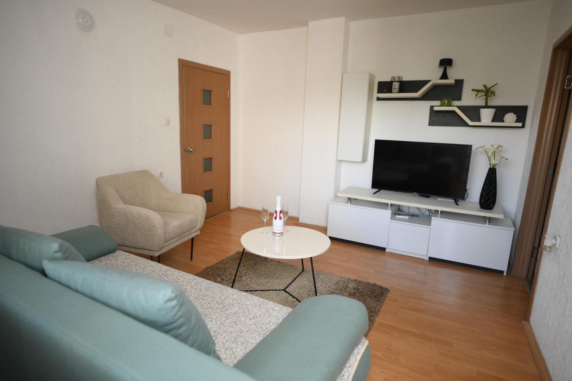 Cinema Vardar Apartment Skopje Exteriör bild
